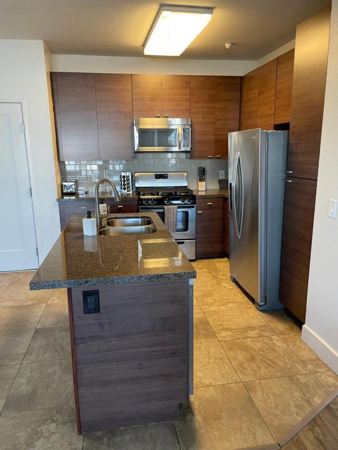 Villa Marina: Modern Gated Condo with Dual Master Suites Los Angeles Exterior photo