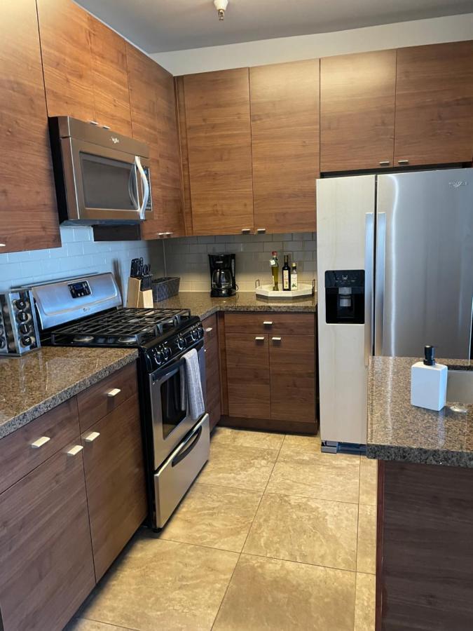 Villa Marina: Modern Gated Condo with Dual Master Suites Los Angeles Exterior photo